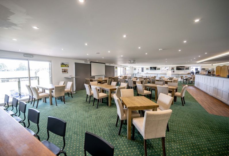 Owners and Trainers Lounge