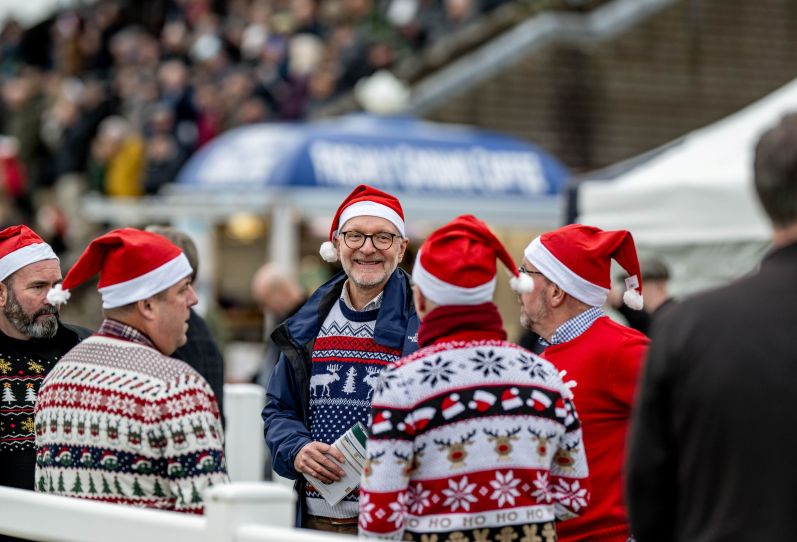 Christmas Jumper Raceday