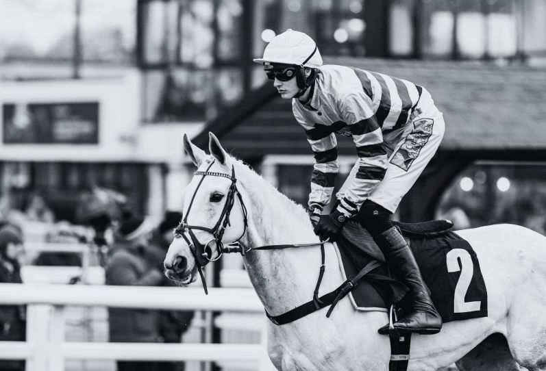 Racing at Plumpton 2026