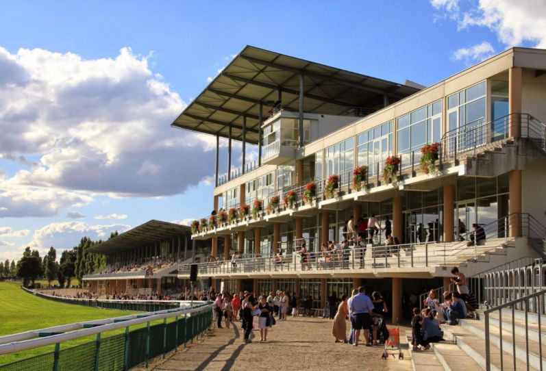 Grandstands at Craon