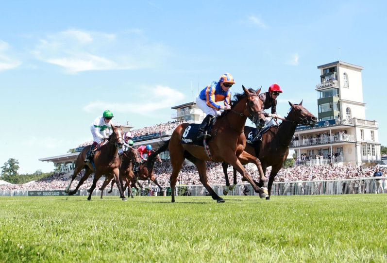 Diamond Necklace, Chantilly 14/06/26