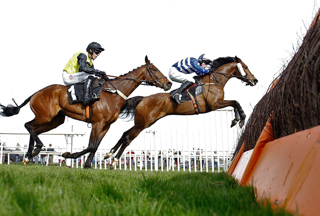 2022: Aucunrisque trails Bashful Boy over the last before surging home to win by a nose