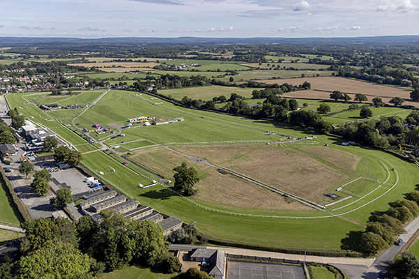 Private Hire at Plumpton Private Hire at Plumpton